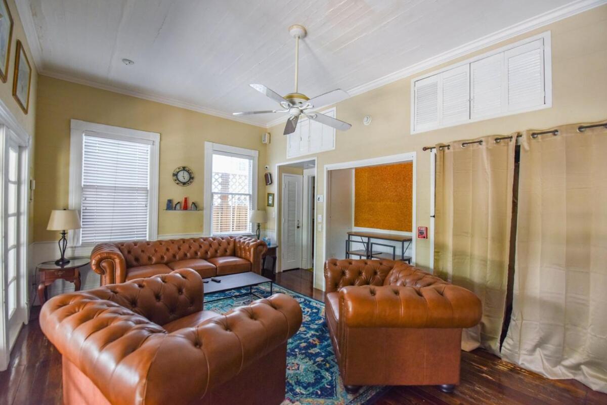 Curry House - Pool, King Bed & Balcony! Room 7 Key West Exteriör bild