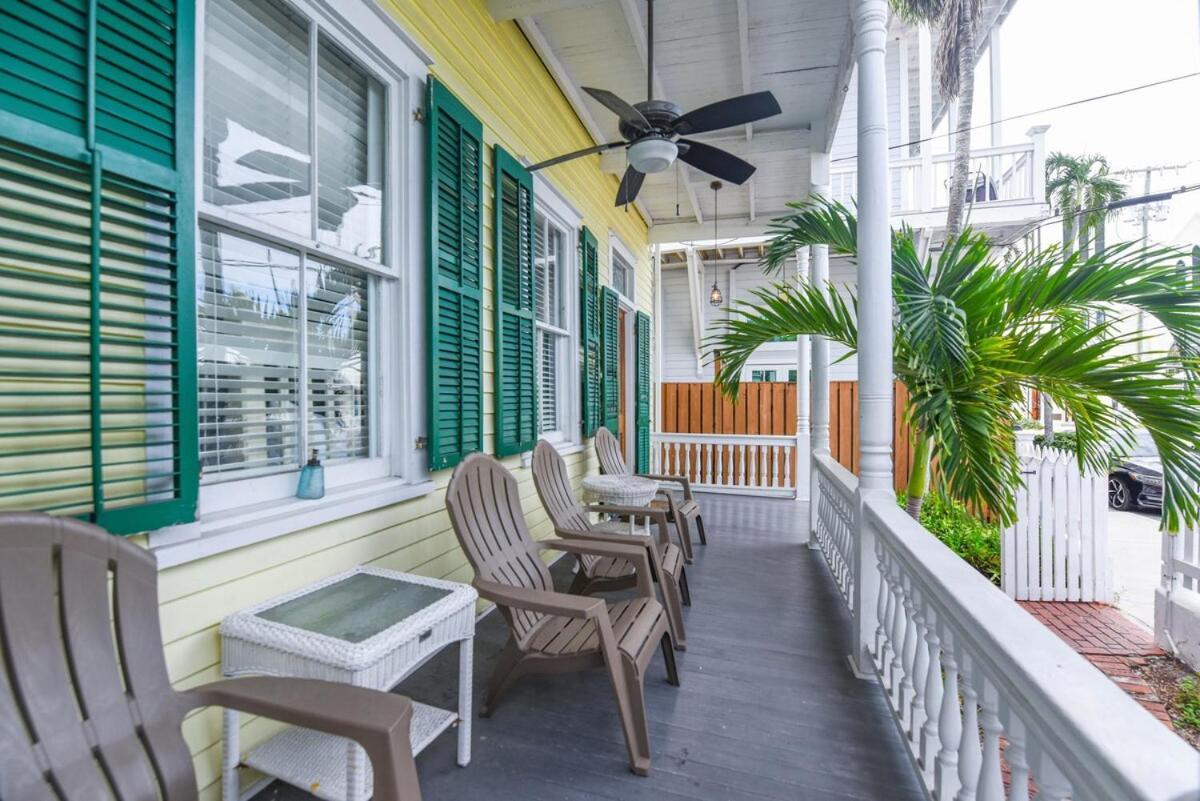 Curry House - Pool, King Bed & Balcony! Room 7 Key West Exteriör bild